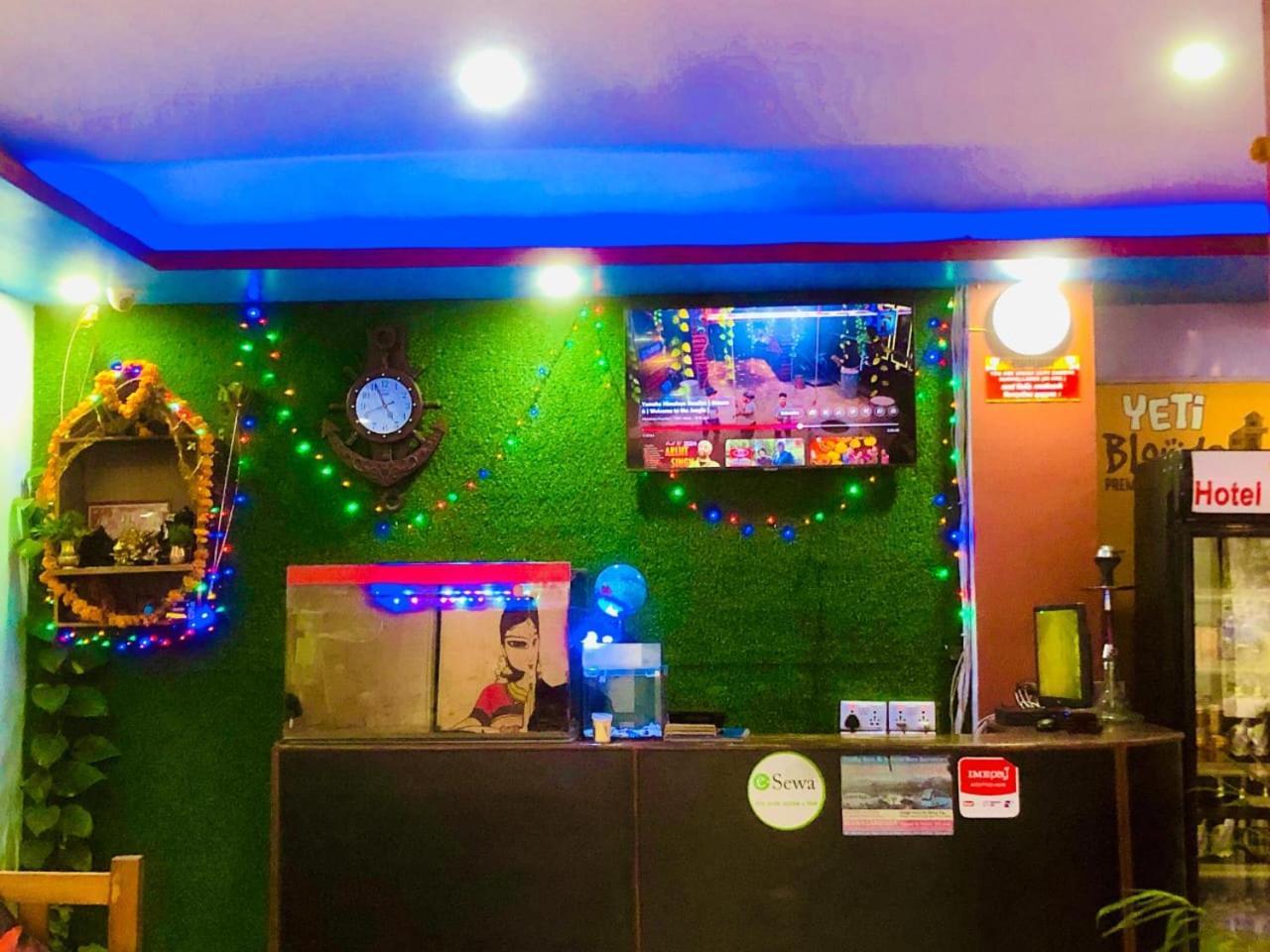 Hotel Delta Inn カトマンズ エクステリア 写真